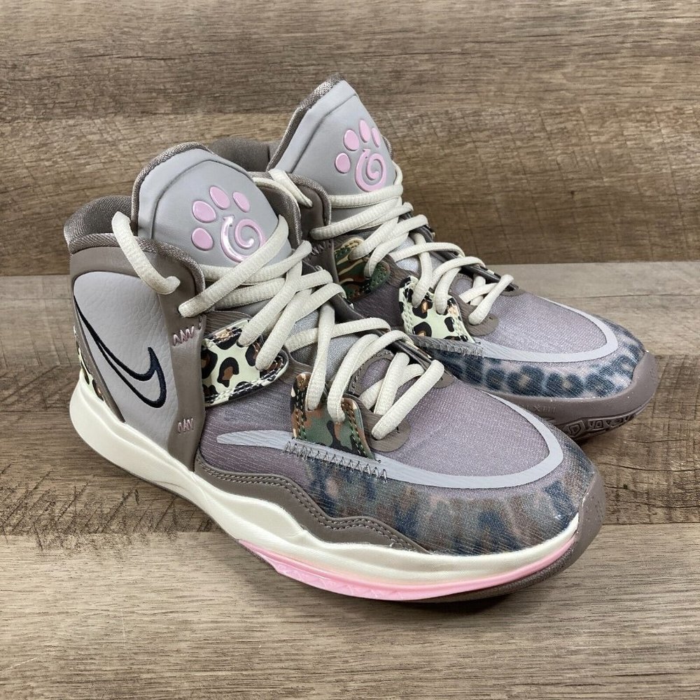 Nike Kyrie Infinity Basketball Shoes Light Iron Ore DD0334-006 Sz 4.5Y Womens 6